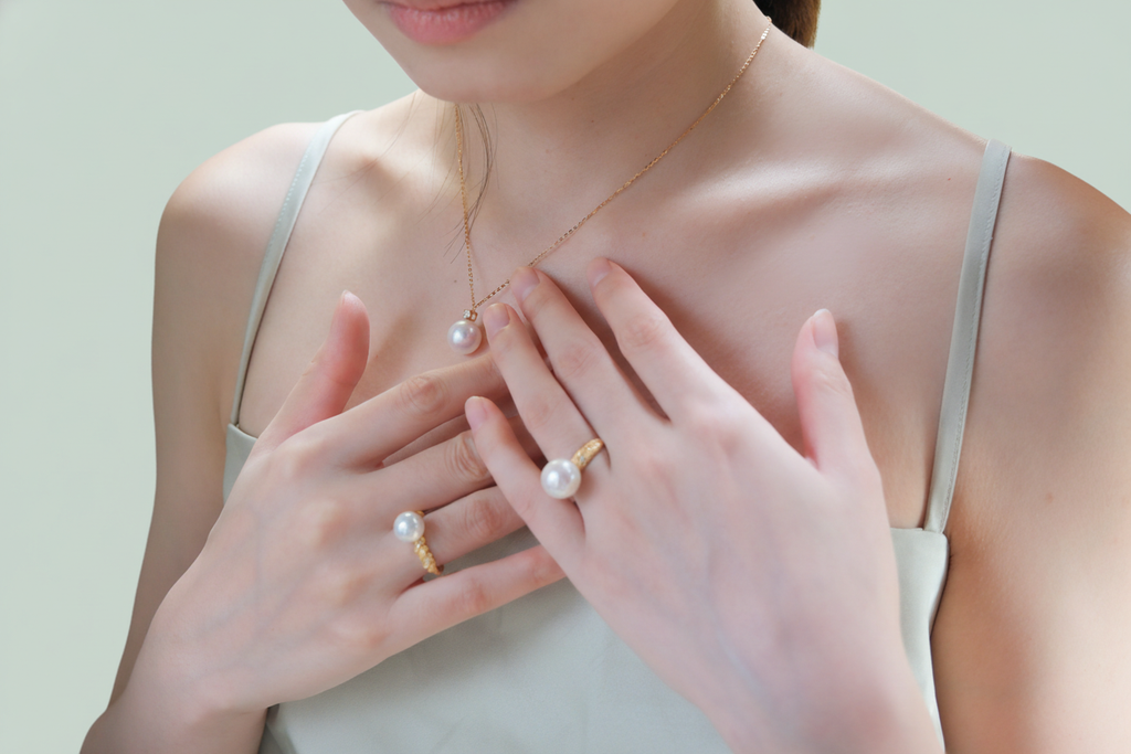 Dot&Pearl Necklace - Gold-toned