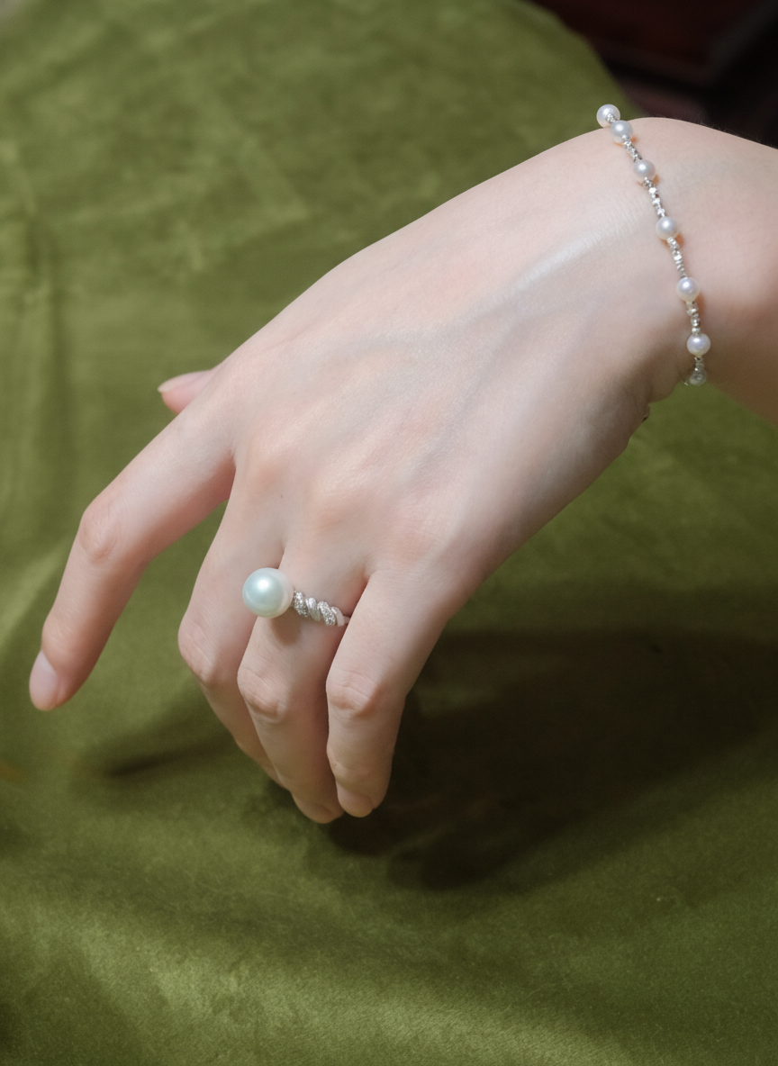 Silver Shards & Pearl Bracelet